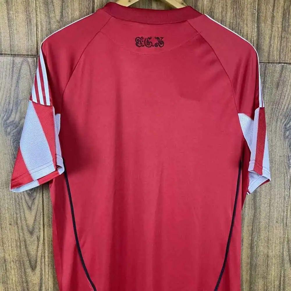 חולצת רטרו באיירן מינכן 2010 בית - iSport- חולצות כדורגל