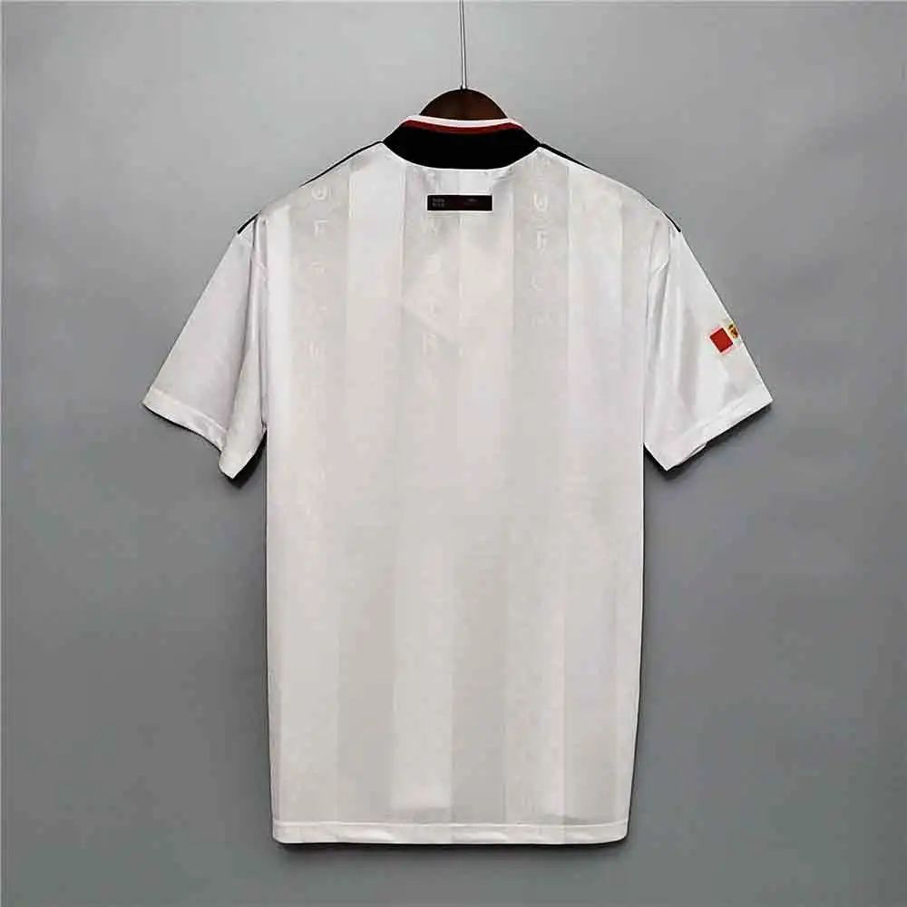 חולצת רטרו מנצ'סטר יונייטד 1998 חוץ - iSport- חולצות כדורגל