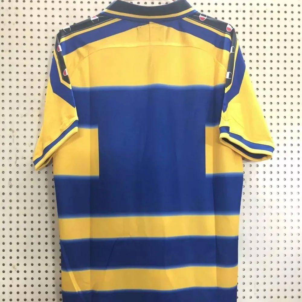 חולצת רטרו פארמה 2000 בית