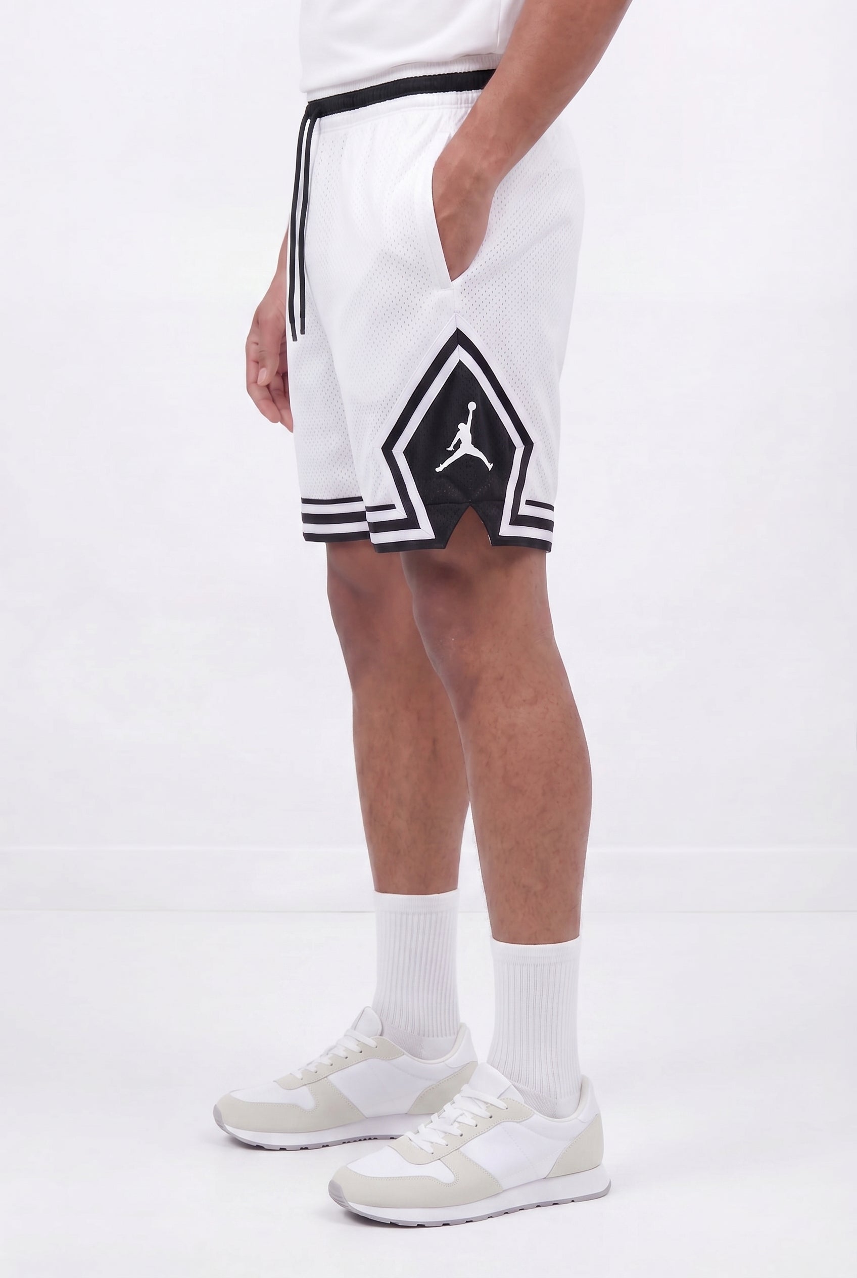 מכנסי Jordan Diamond 2026- לבן/שחור