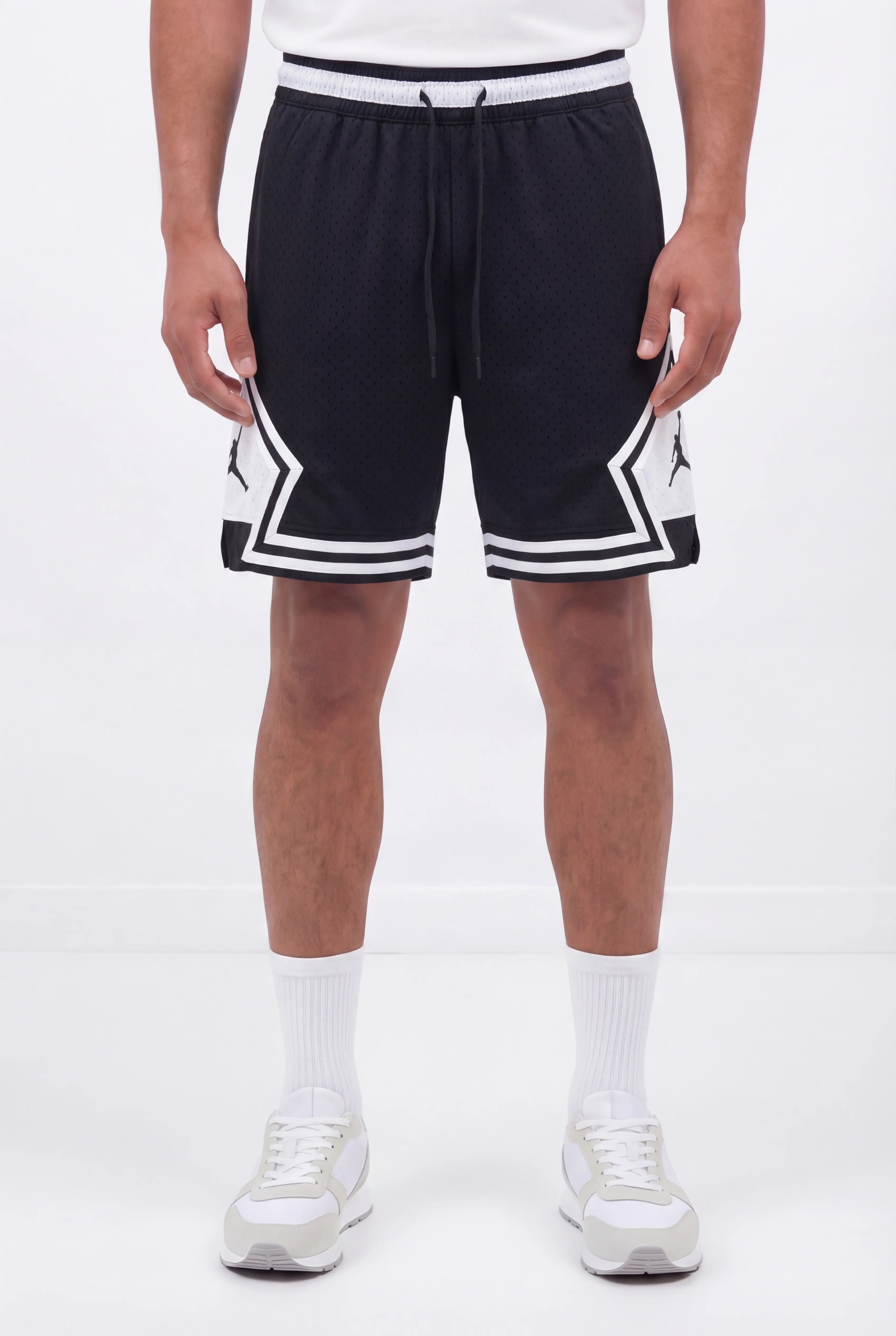 מכנסי Jordan Diamond 2026- שחור/לבן