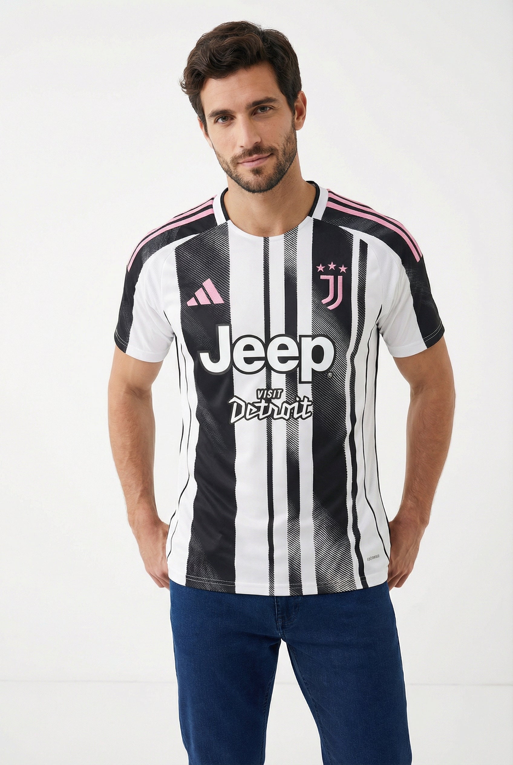 חולצת משחק יובנטוס בית 2025/2026