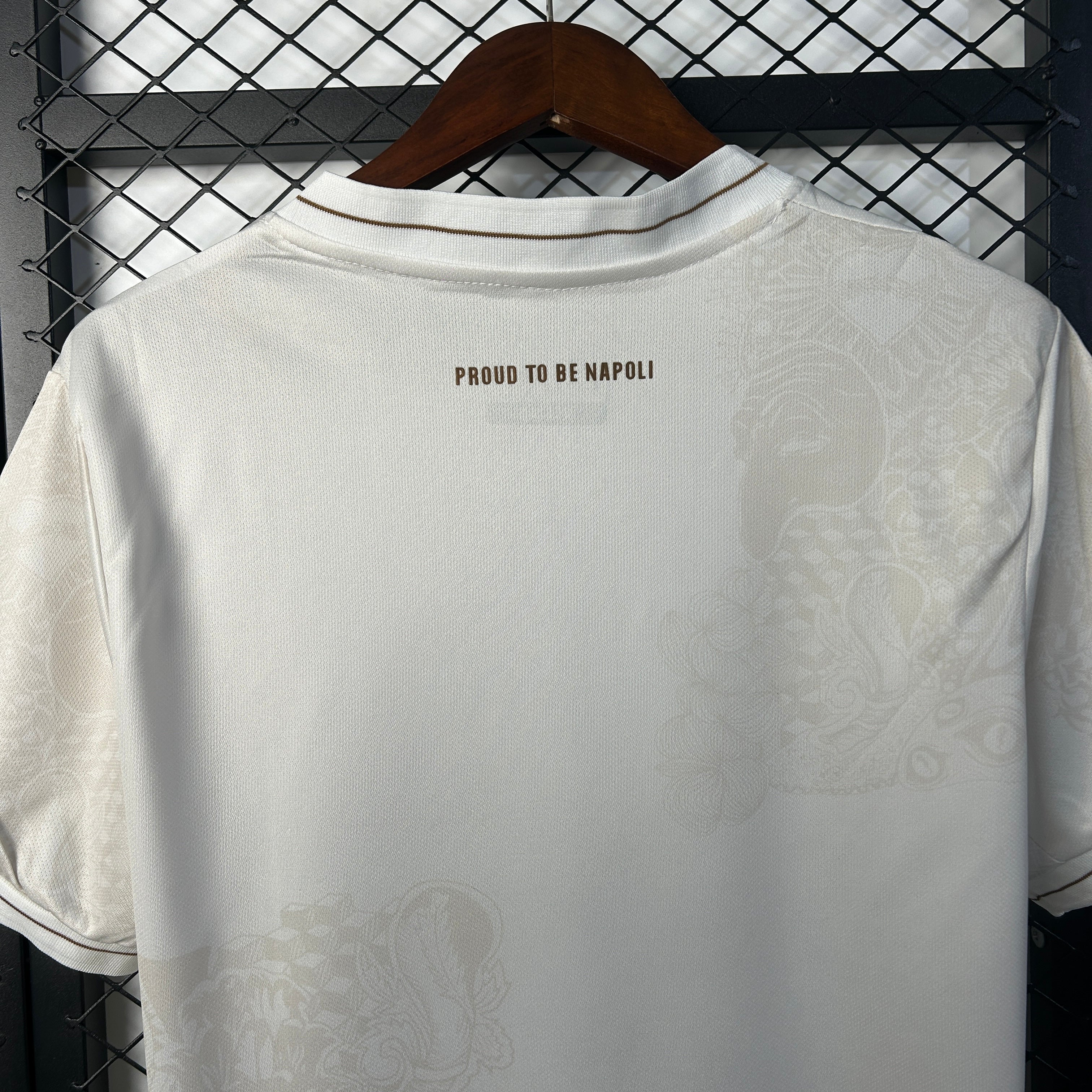 ⁨חולצת משחק נאפולי חוץ 2025/2026