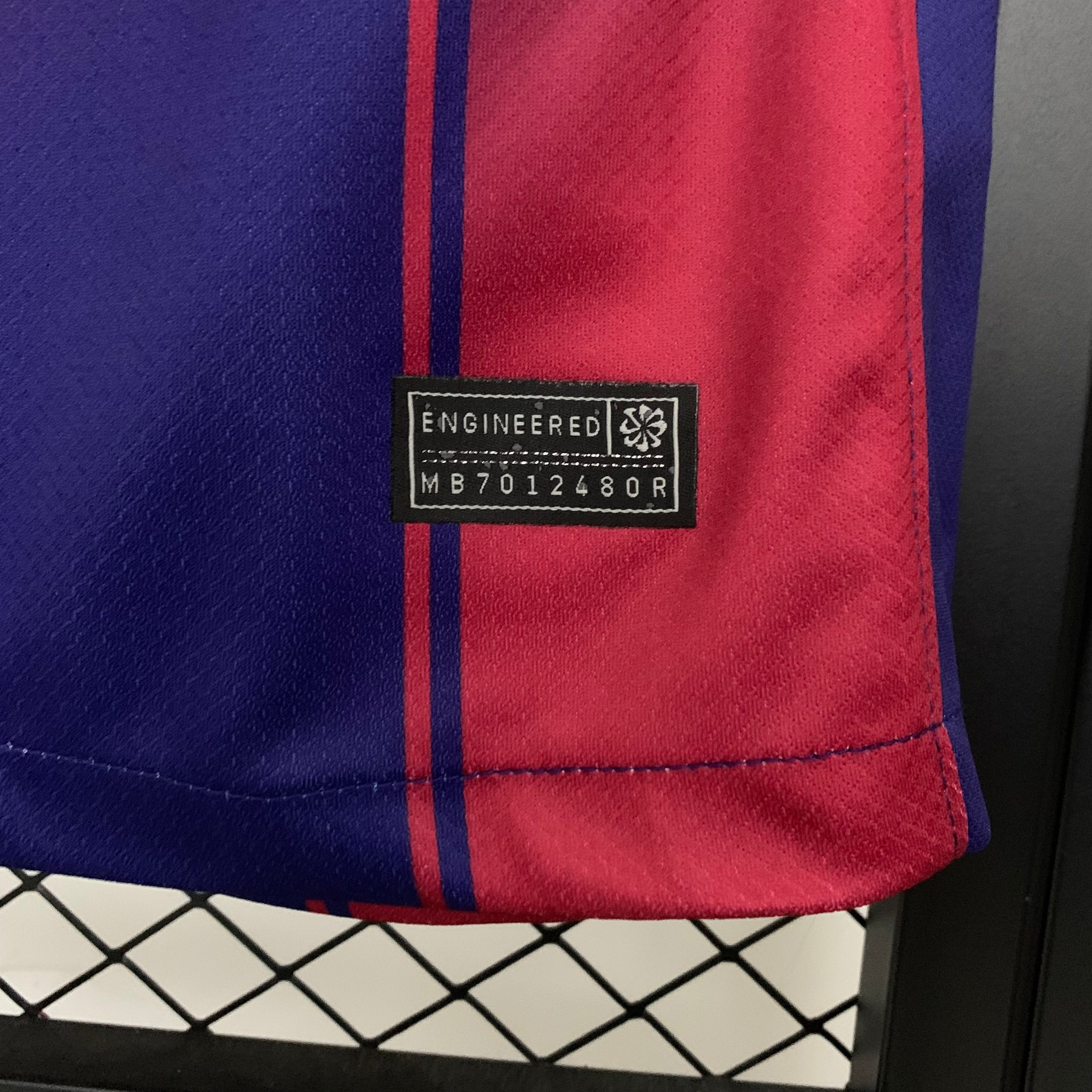 חולצת משחק ברצלונה בית 2025/2026